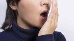 Bí quyết thổi bay ngay chứng hôi miệng khi đói