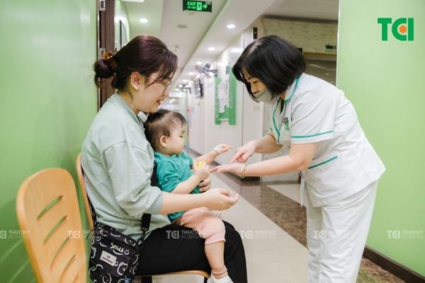 Khoa Nhi Bệnh viện ĐKQT Thu Cúc là địa chỉ thăm khám UY TÍN được rất nhiều bậc phụ huynh tin tưởng và lựa chọn.