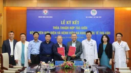 Hệ thống Y tế Thu Cúc TCI ký kết hợp tác chiến lược cùng Bệnh viện Bưu điện, đẩy mạnh ứng dụng công nghệ y học tiên tiến