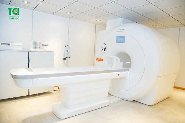 máy cộng hưởng từ MRI khoa chẩn đoán hình ảnh
