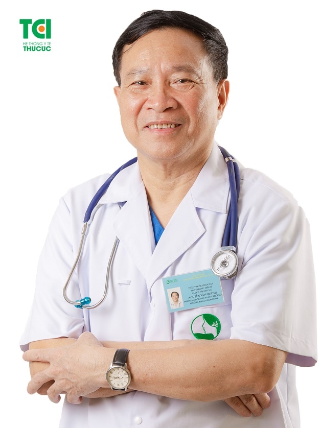 Đại tá, PGS.TS, BSCK II Nội chung, Thầy thuốc nhân dân Nguyễn Văn Quýnh