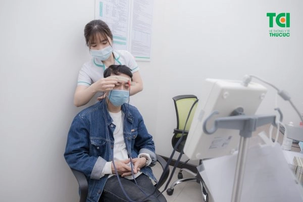 Máy đo lưu huyết não tại Chuyên khoa Nội thần kinh Thu Cúc TCI