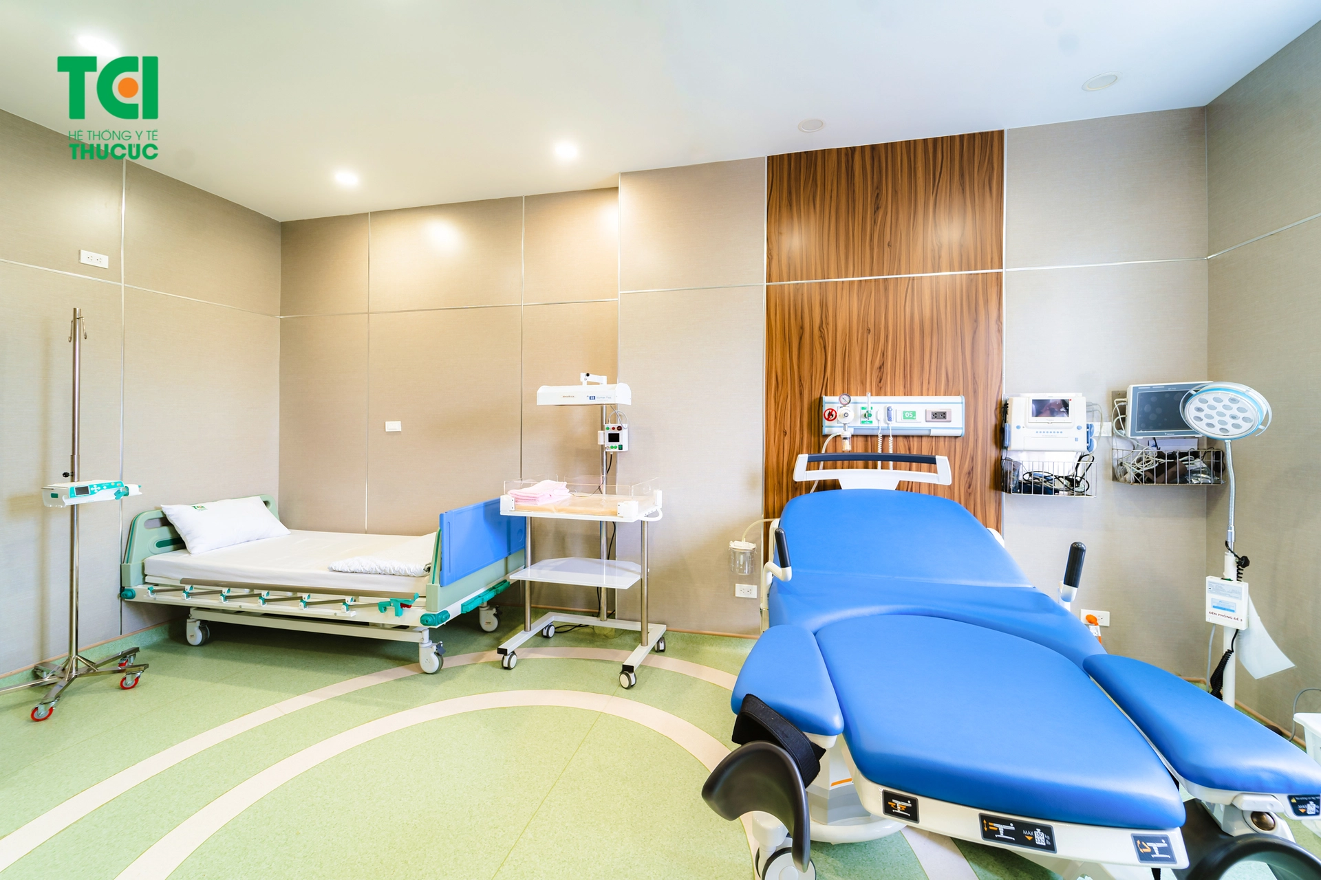 Phòng sinh gia đình TCI