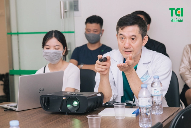 Chuyên khoa Tiết niệu – Nam học Bệnh viện ĐKQT Thu Cúc